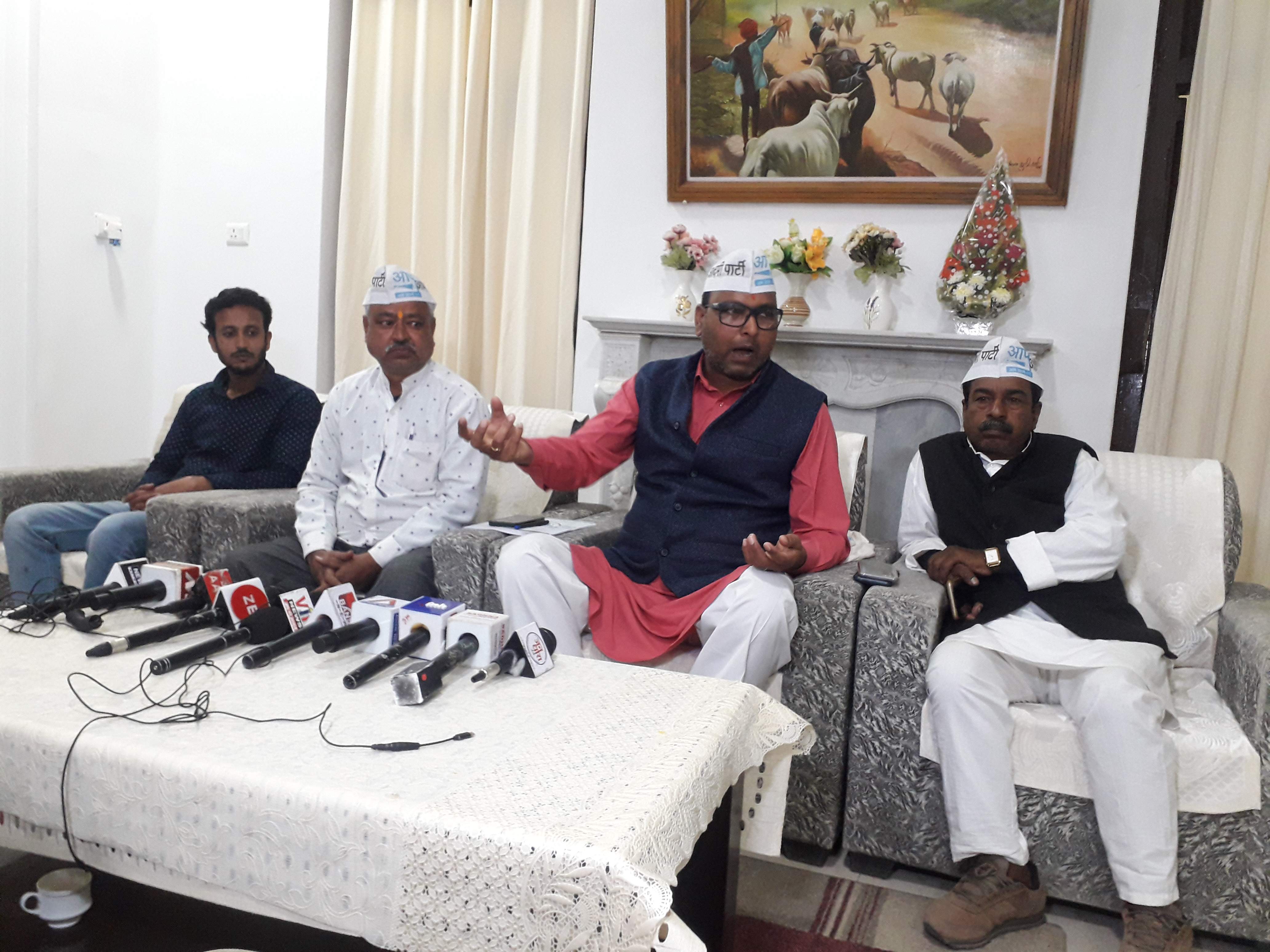  अंबिकापुर के नामचीन दो डायग्नोस्टिक सेंटर की रिपोर्ट अलग-अलग