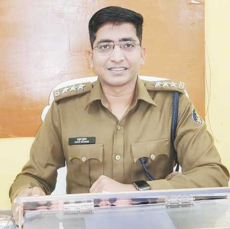 नाबालिगों को स्कूटी, मोटरसाइकिल न दिया जाए- एसडीओपी नाबालिगों को स्कूटी, मोटरसाइकिल न दिया जाए- एसडीओपी
