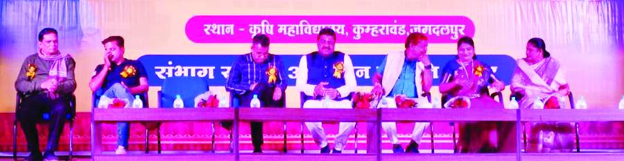 प्रतिभाओं को मंच देता है  युवा महोत्सव- रेखचंद