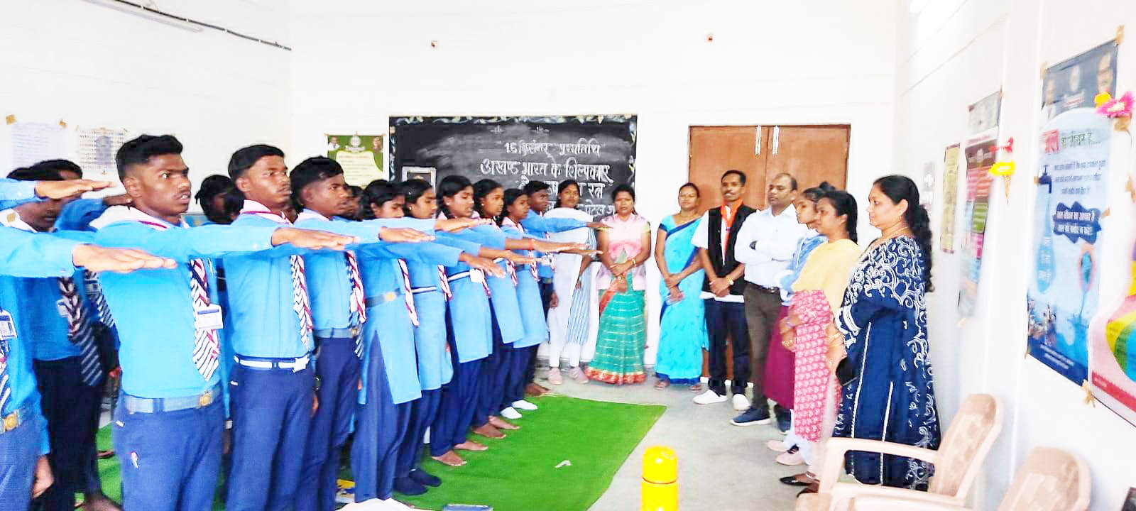 पुण्यतिथि पर वल्लभ भाई को किया याद, ली शपथ पुण्यतिथि पर वल्लभ भाई को किया याद, ली शपथ