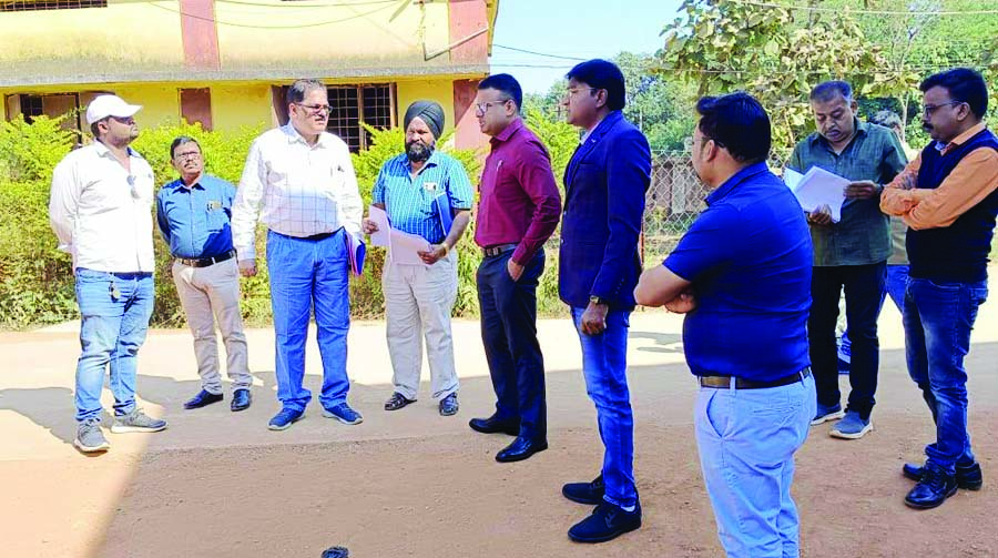 धरमपुरा आत्मानंद विद्यालय के कायाकल्प कार्य का निरीक्षण