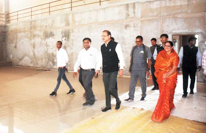 ठा.जगमोहन सिंह के नाम से जल्द तैयार करें पुस्तकालय-कलेक्टर