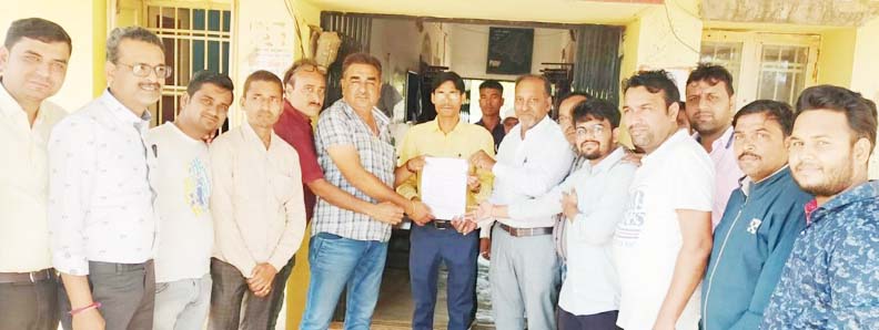 सम्मेद शिखरजी को पर्यटन स्थल बनाने का जैन समाज ने किया विरोध   