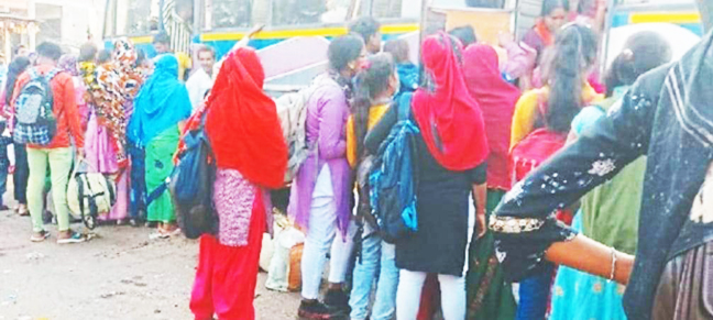 वन टाइम सेटलमेंट योजना का वाहन मालिकों ने उठाया लाभ, किया भुगतान