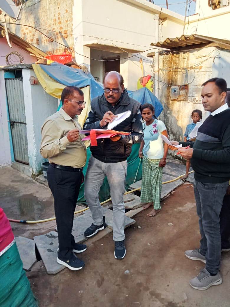 नजूल व आबादी भूमि पट्टा देने सर्वेक्षण-सत्यापन जारी