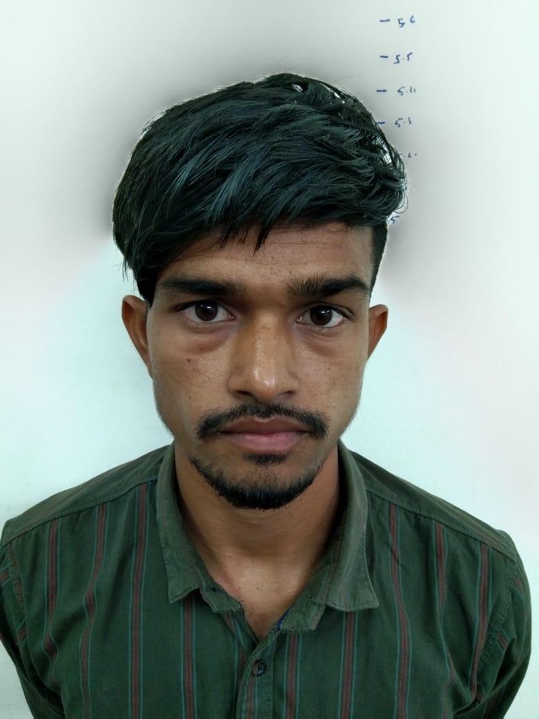 प्रेमी ने शाादी से इंकार किया तो प्रेमिका ने लगाई फांसी