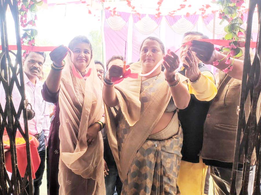 36 गांव के 5816 उपभोक्ताओं  को मिलेगी सुविधा  गैंदाटोला में नवीन वितरण केंद्र का विधायक ने किया उद्घाटन