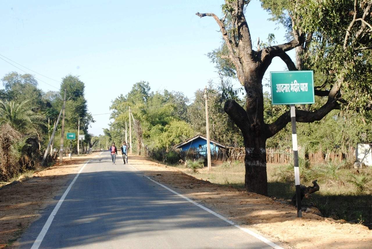 मर्दापाल से बयानार-भाटपाल सडक़ से बड़ी आबादी हो रही लाभान्वित मर्दापाल से बयानार-भाटपाल सडक़ से बड़ी आबादी हो रही लाभान्वित