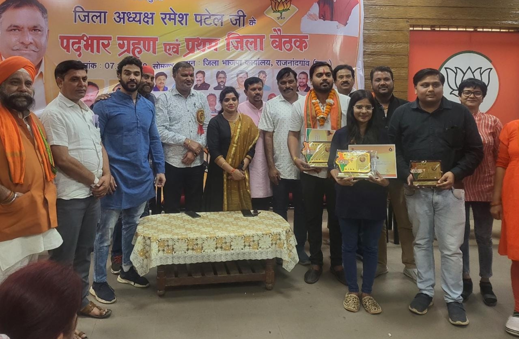 अटल की जयंती पर भाषण प्रतियोगिता  स्पर्धा में युवाओं ने लिया हिस्सा