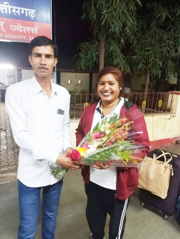 क्रांति का नांदगांव पहुंचने पर भव्य स्वागत