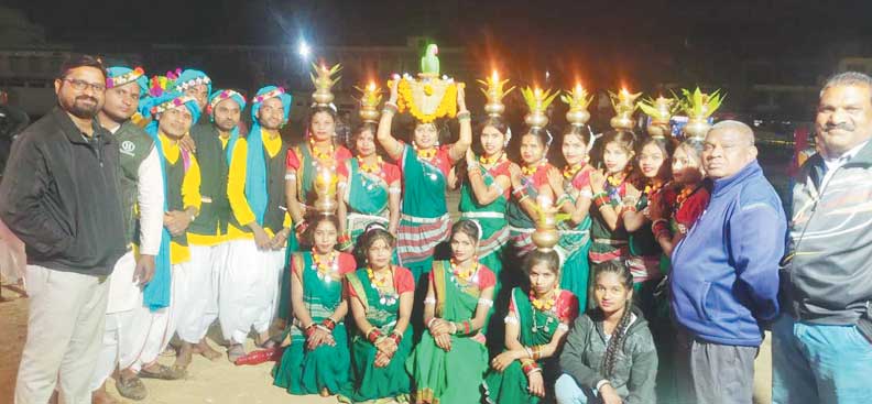 संभाग स्तरीय युवा महोत्सव में खैरागढ़ का उत्कृष्ट प्रदर्शन संभाग स्तरीय युवा महोत्सव में खैरागढ़ का उत्कृष्ट प्रदर्शन