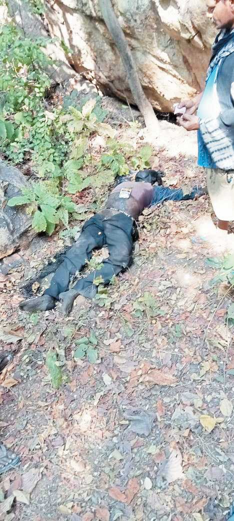 जंगल में युवक की मिली लाश, जांच शुरू