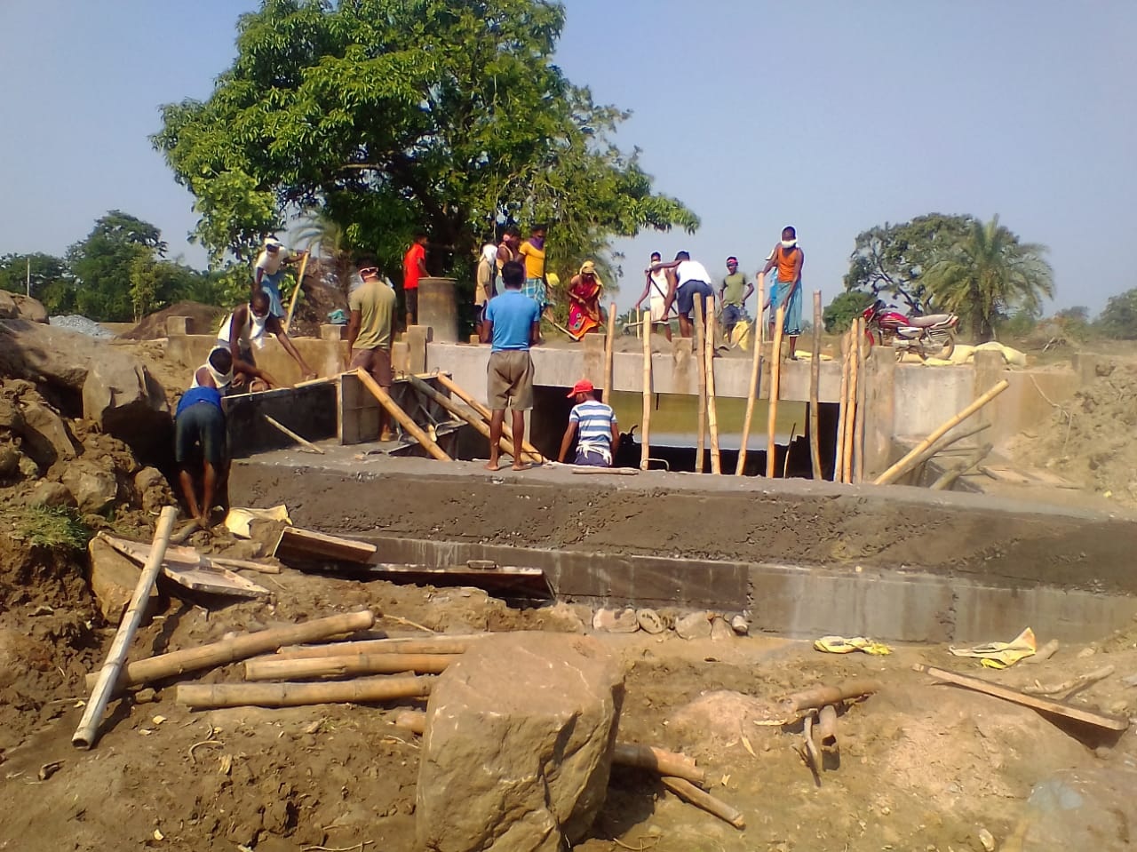 सुराजी ग्राम योजना के तहत नरवा विकास से हो रही किसानों को अतिरिक्त आय