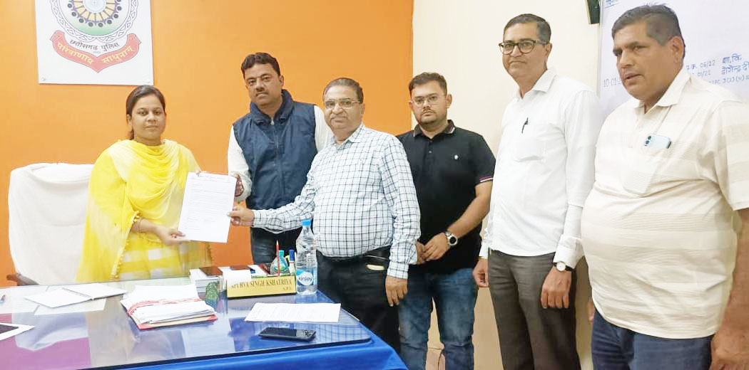 झूलेलाल पर अभद्र टिप्पणी, सिंधी समाज ने एसपी के नाम सौंपा ज्ञापन