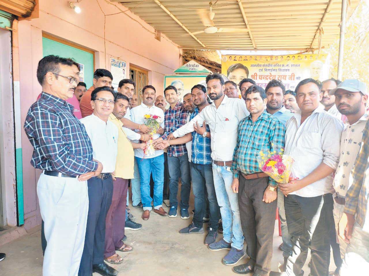 सामुदायिक स्वास्थ्य केंद्र खोलने की घोषणा से खुशी की लहर