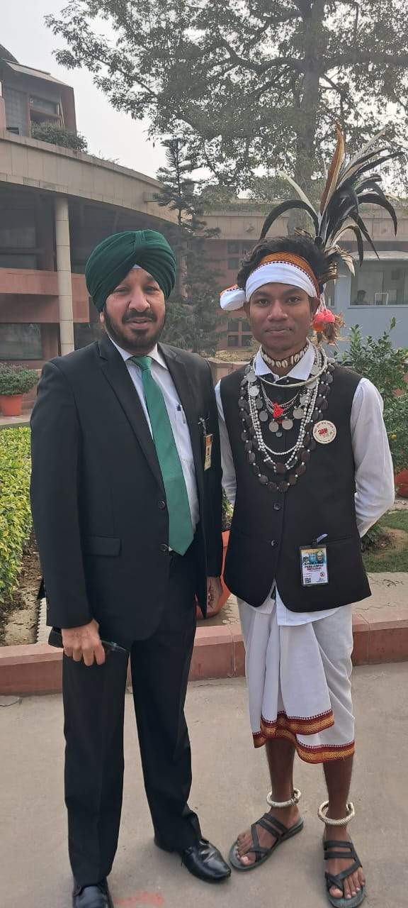 सुकमा के सुशील ने किया संसद भवन  में छत्तीसगढ़ का प्रतिनिधित्व