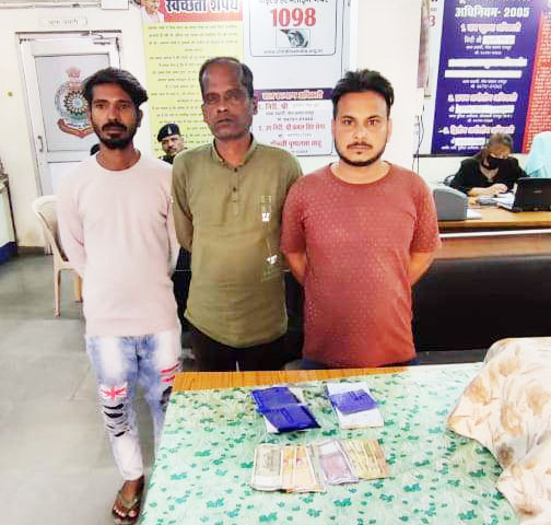 20 जुआ-सट्टेबाज गिरफ्तार, नकदी जब्त