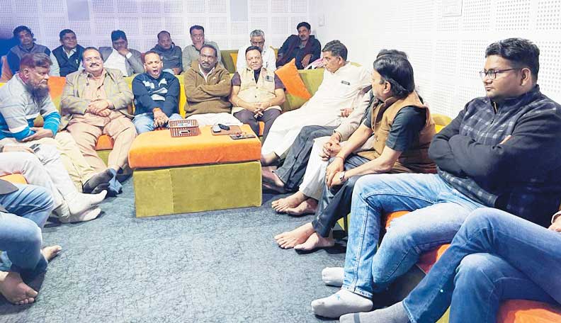 जिला कलेक्टोरेट सक्ती के आसपास ही बनाया जाए-नोबेल वर्मा जिला कलेक्टोरेट सक्ती के आसपास ही बनाया जाए-नोबेल वर्मा