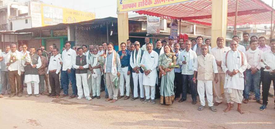 सभी धान खरीदी केंद्रों में धरम कांटा लगाया जाए - सभापति सभी धान खरीदी केंद्रों में धरम कांटा लगाया जाए - सभापति