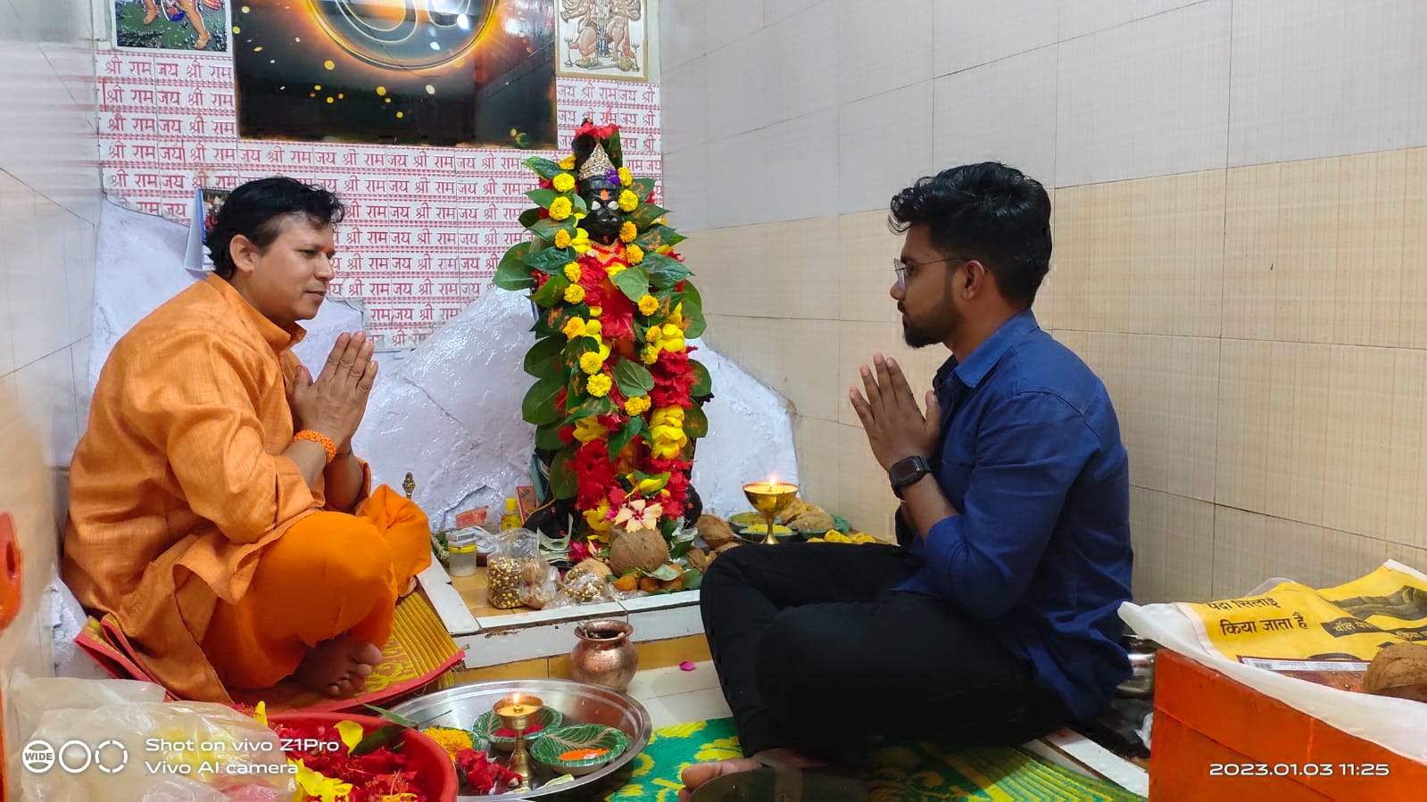 हनुमान टेकरी में विशेष पूजा-अर्चना व भंडारा