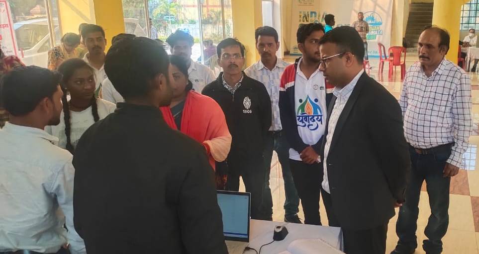 स्वच्छता कर्मियों के लिए जांच शिविर का किया गया आयोजन