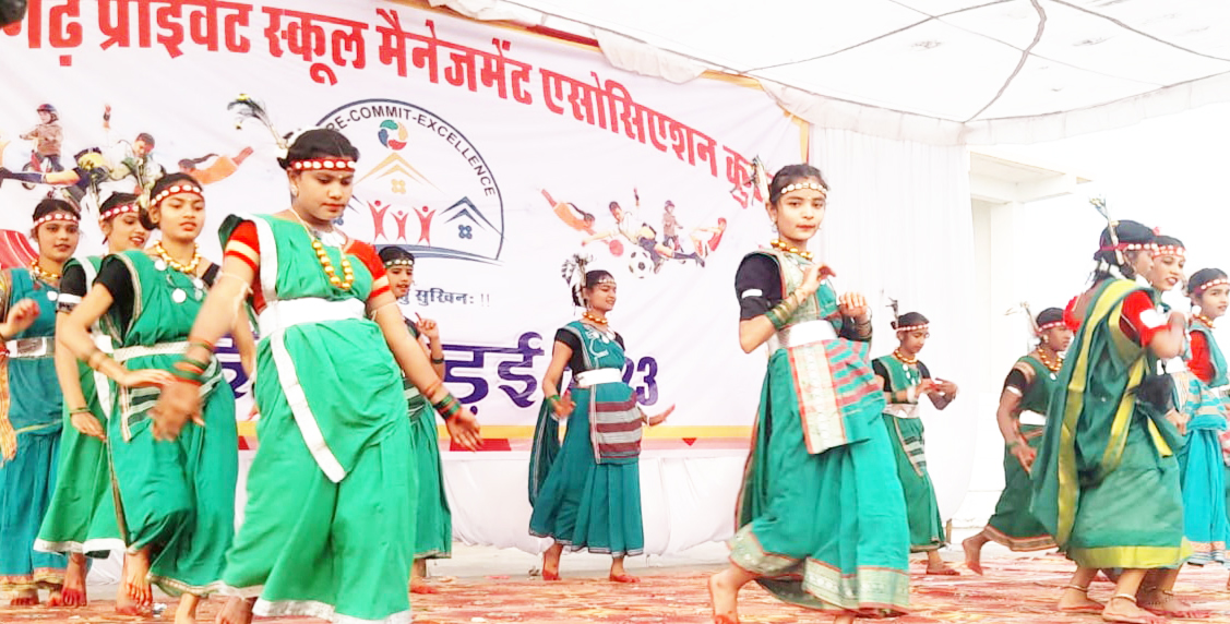 लईका मड़ई में हुआ प्रतिभा का सम्मान