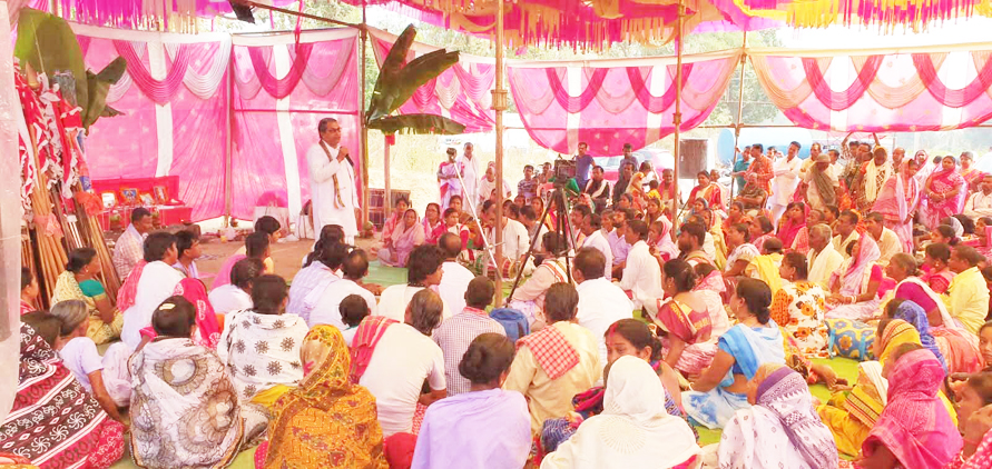 ठाकुरजी के भक्तों ने धूमधाम से मनाया जन्मोत्सव