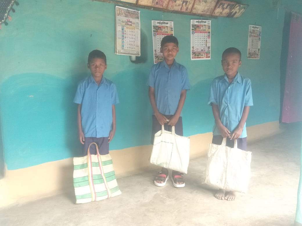 गट्टासिल्ली में धूमधाम के साथ मनाया छेरछेरा, बच्चों में गजब का उत्साह