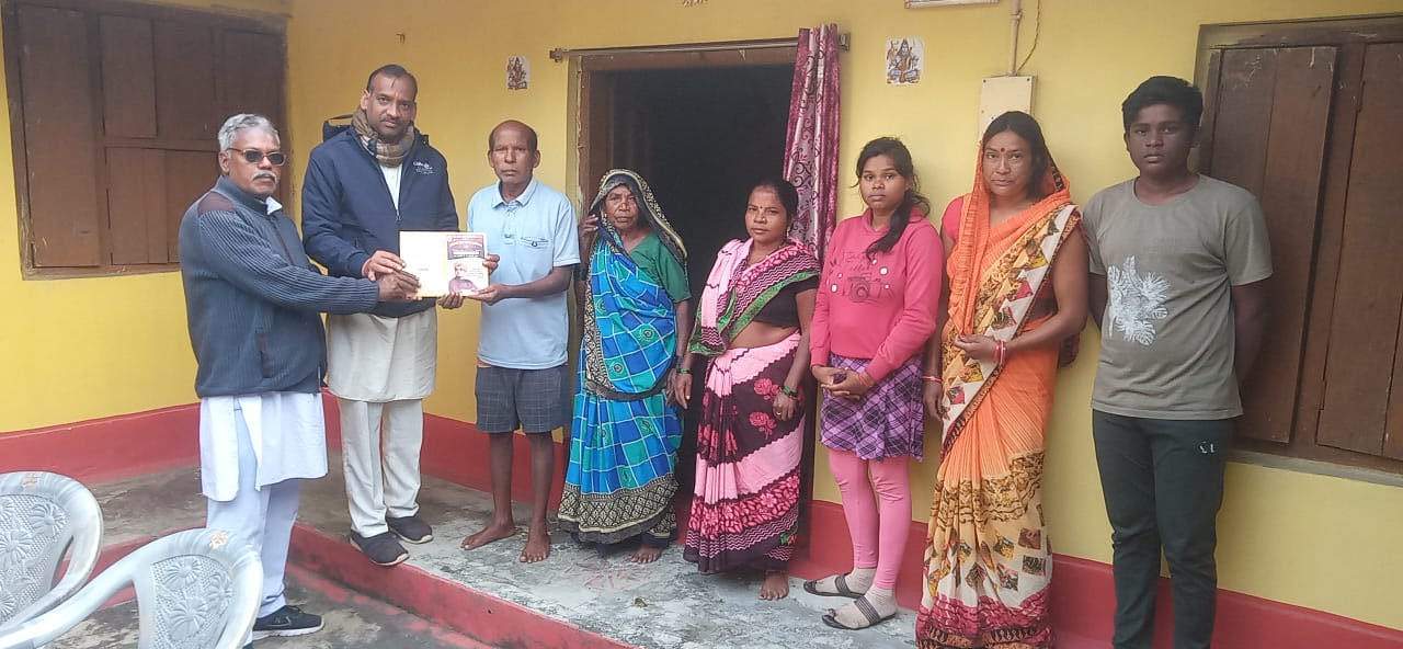 सरस्वती शिशु मंदिर विद्यालयों में शिक्षा विमर्श जनसंवाद अभियान,लोगों को दे रहे जानकारी