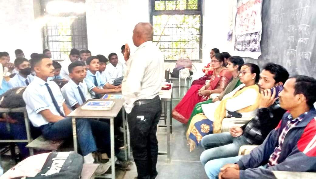 बच्चे नशे से दूर रहें, पढ़ाई में केंद्रित होअपने लक्ष्य को प्राप्त करें- संगीता बच्चे नशे से दूर रहें, पढ़ाई में केंद्रित होअपने लक्ष्य को प्राप्त करें- संगीता
