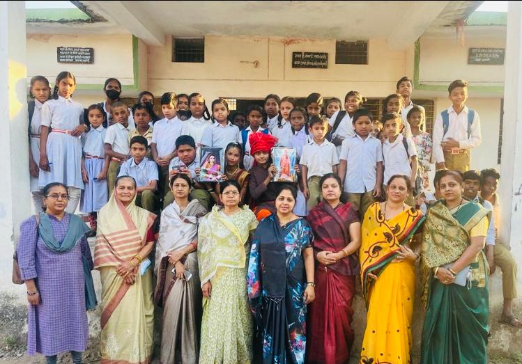 छत्तीसगढ़ मराठा समाज महिला प्रकोष्ठ ने जीजा माता एवं स्वामी विवेकानंद की मनाई जयंती