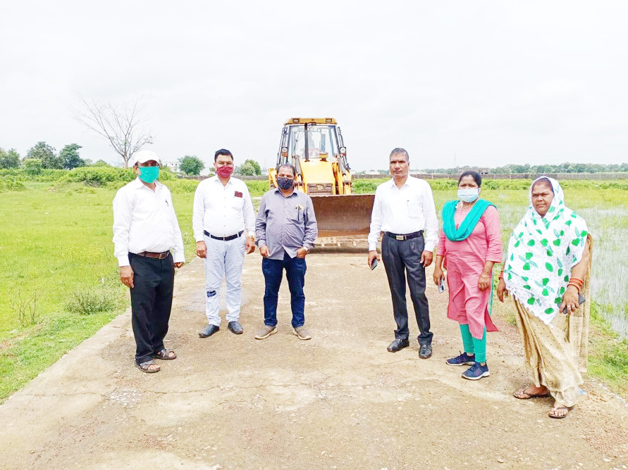 अवैध प्लॉटिंग पर कंस्ट्रक्शन कंपनी को नोटिस अवैध प्लॉटिंग पर कंस्ट्रक्शन कंपनी को नोटिस