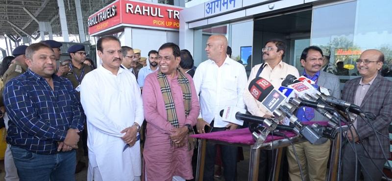  अजजा वर्ग की सोशियो इकोनॉमी स्थिति के अध्ययन के लिए संसदीय समिति पहुंची