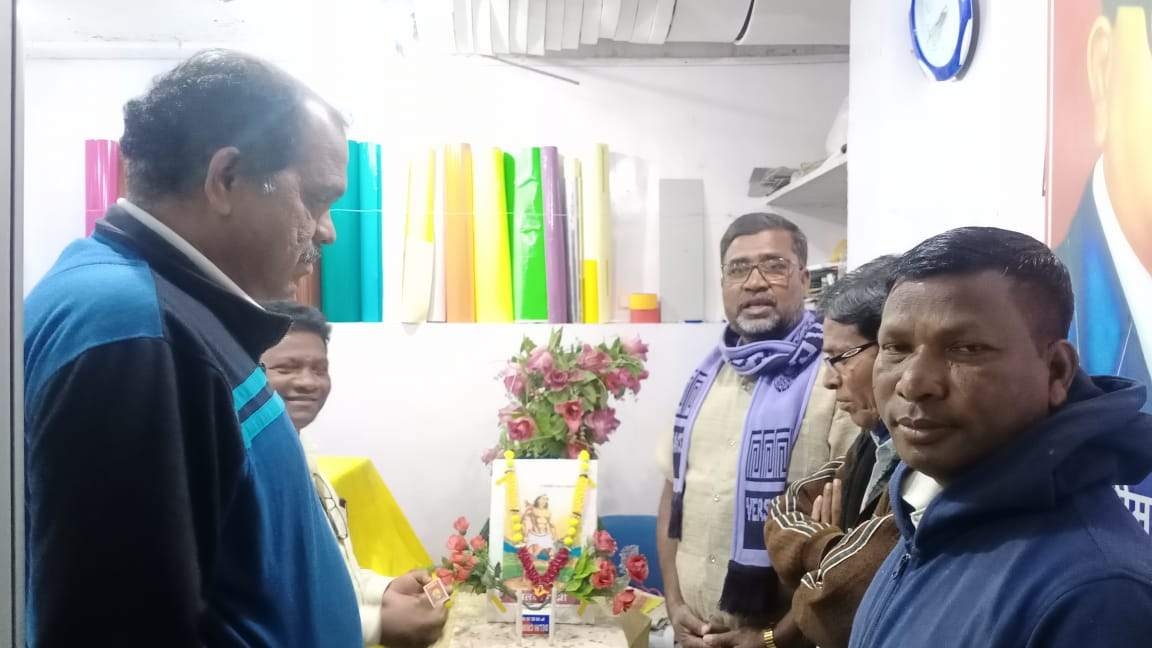 वीर शहीद तिलका मांझी को दी श्रद्धांजलि