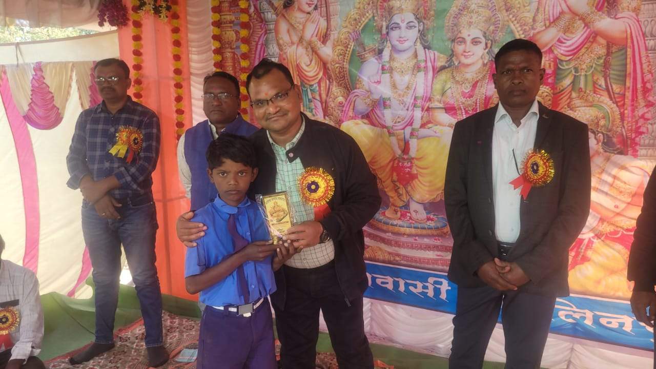 विद्यार्थी हमारे समाज के गौरव, धरोहर-मेरूदण्ड हैं- आचला