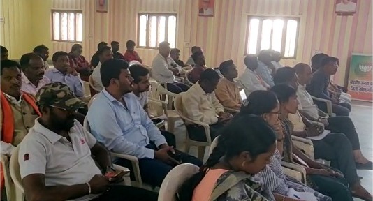 चुनावों के लिए बनी रणनीति, विभिन्न विषयों पर चर्चा