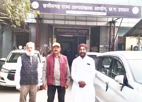 अल्पसंख्यक आयोग के उपाध्यक्ष  खान तीन जिलों के दौरे पर रवाना