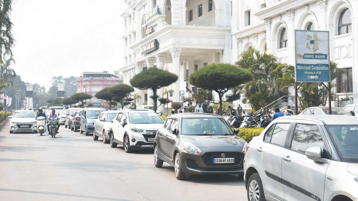 दिया तले अंधेरा...