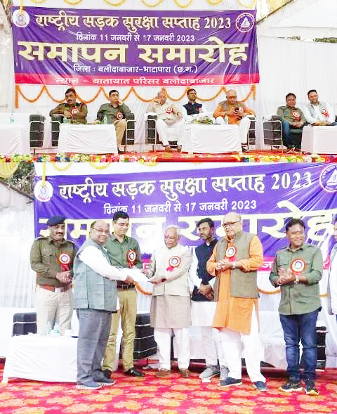 सडक़ सुरक्षा सप्ताह का समापन