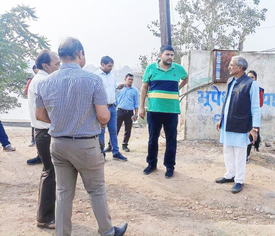 पूर्व सांसद ने नदी की साफ-सफाई पर दिए सुझाव पूर्व सांसद ने नदी की साफ-सफाई पर दिए सुझाव