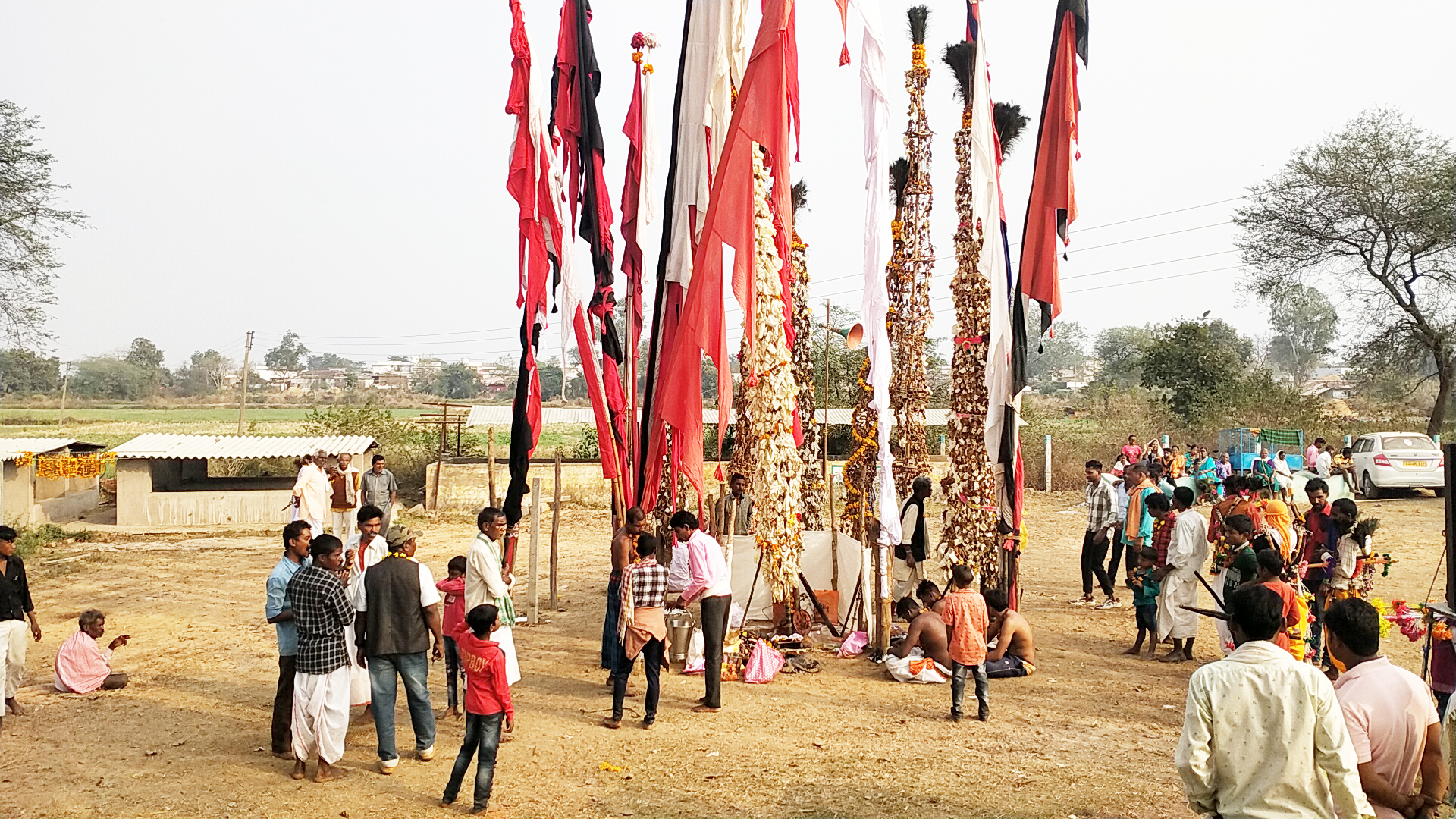 मड़ाई मेला पूर्वजों का पारम्परिक त्यौहार मड़ाई मेला पूर्वजों का पारम्परिक त्यौहार