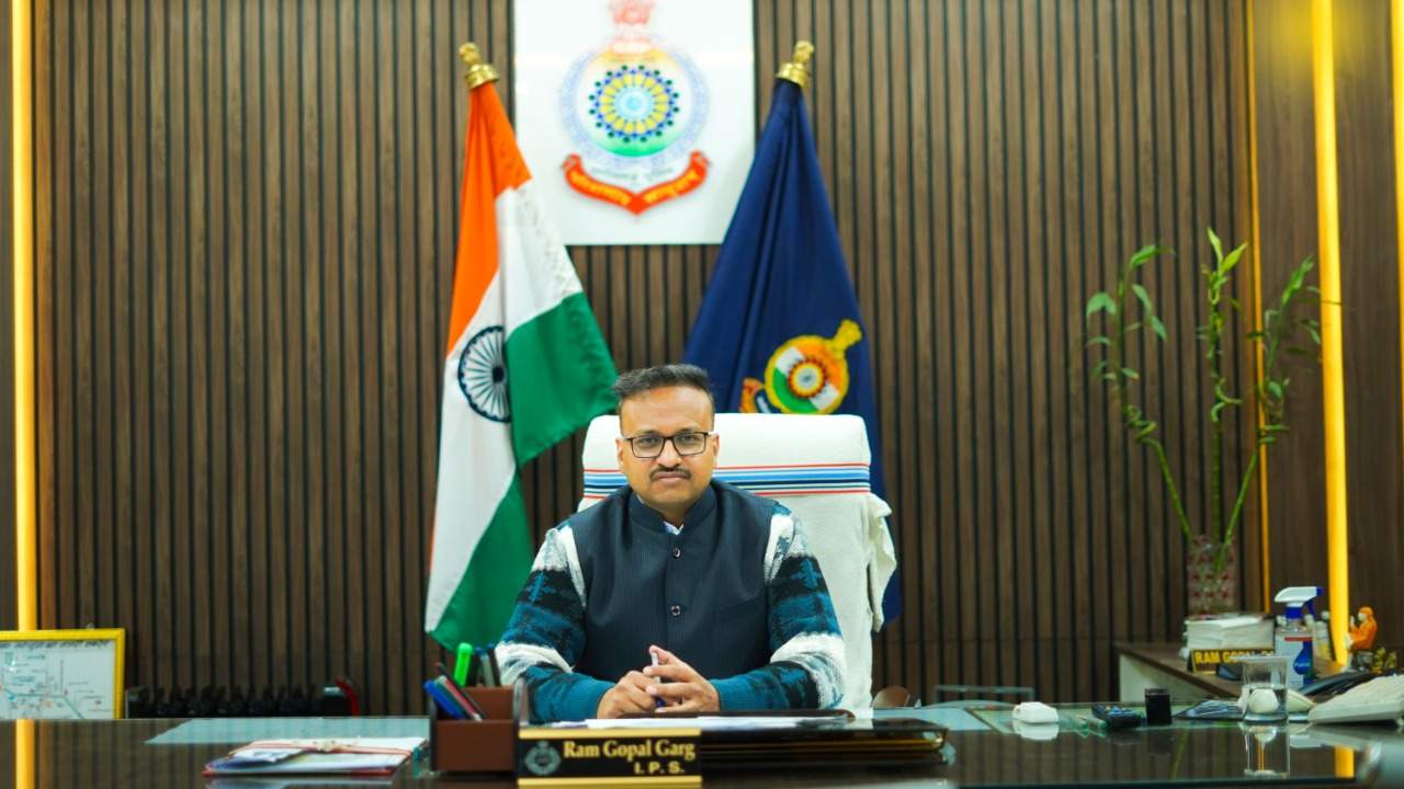 आईजी सरगुजा की नई पहल का बड़ा असर जशपुर में दिखा आईजी सरगुजा की नई पहल का बड़ा असर जशपुर में दिखा
