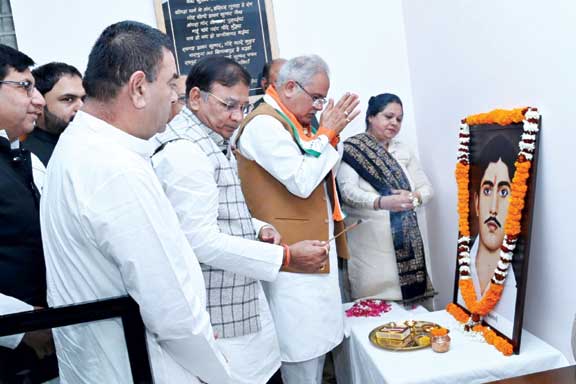 सबसे कम उम्र के बालक क्रांतिकारी शहीद हेमू कालाणी के बलिदान को भुला नहीं पाएंगे