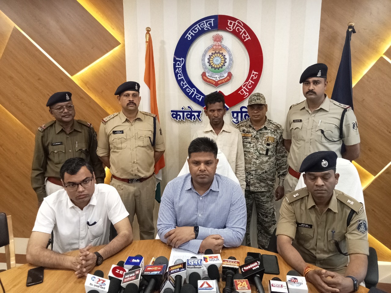 शारीरिक संबंध बनाने मना किया तो पत्थर से वार कर महिला की हत्या, बंदी शारीरिक संबंध बनाने मना किया तो पत्थर से वार कर महिला की हत्या, बंदी