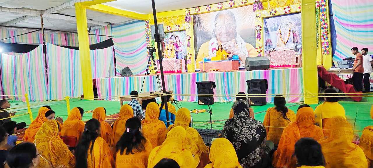 जिस पर भगवत कृपा, वही भगवान को पूर्णतया जान पाएगा-श्रीश्वरी देवी जिस पर भगवत कृपा, वही भगवान को पूर्णतया जान पाएगा-श्रीश्वरी देवी