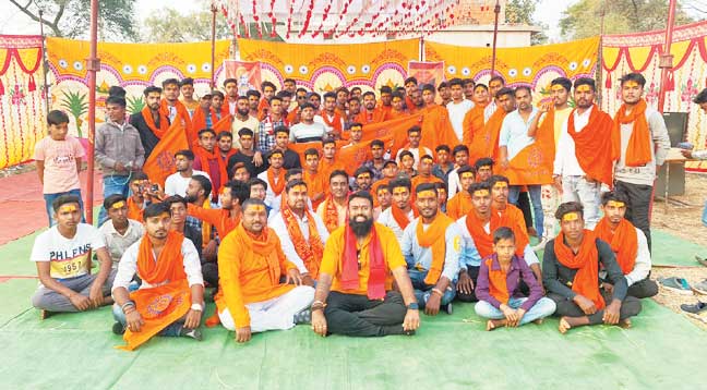 9 गांवों के युवाओं ने ली विहिप बजरंगदल की सदस्यता 9 गांवों के युवाओं ने ली विहिप बजरंगदल की सदस्यता