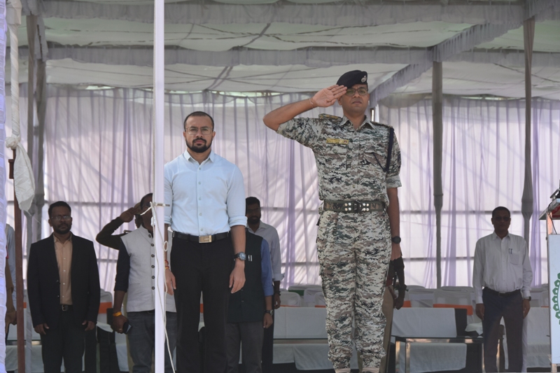 गणतंत्र दिवस समारोह : कलेक्टर-एसपी ने लिया अंतिम पूर्वाभ्यास का जायजा 