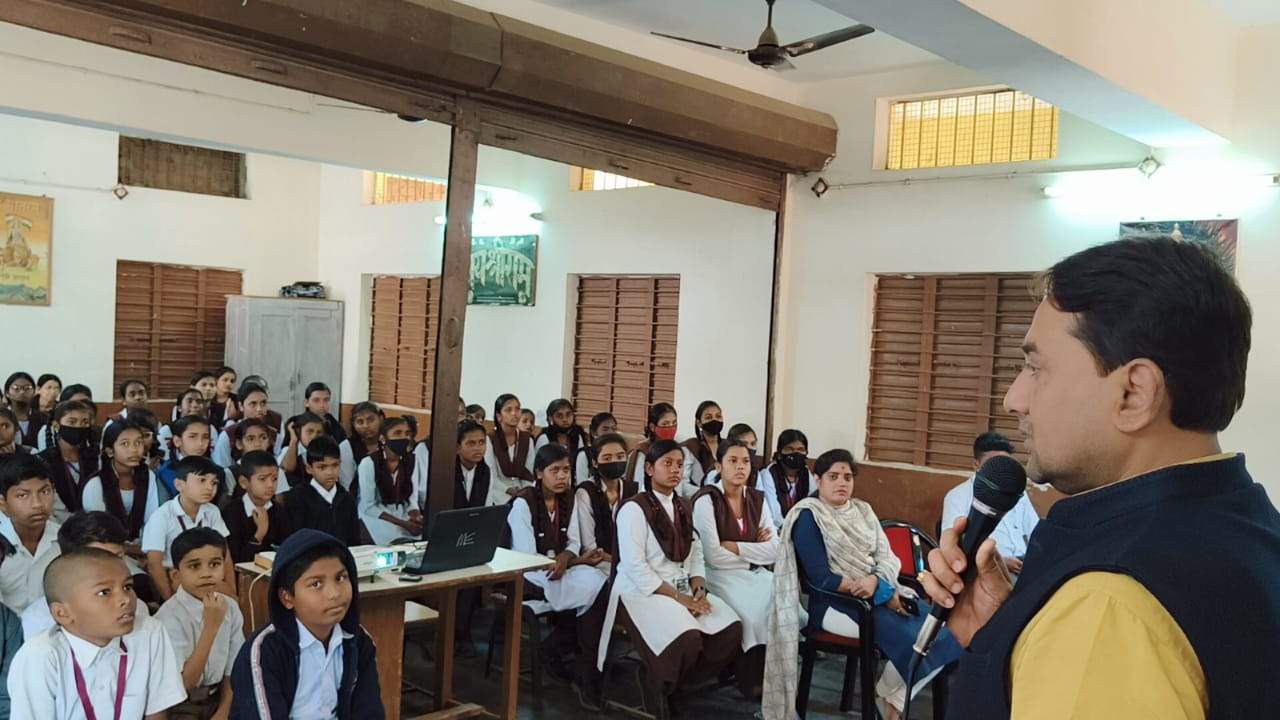 पथ प्रदर्शन के लिए पीएम सदैव रहते हैं तत्पर- नीलू पथ प्रदर्शन के लिए पीएम सदैव रहते हैं तत्पर- नीलू