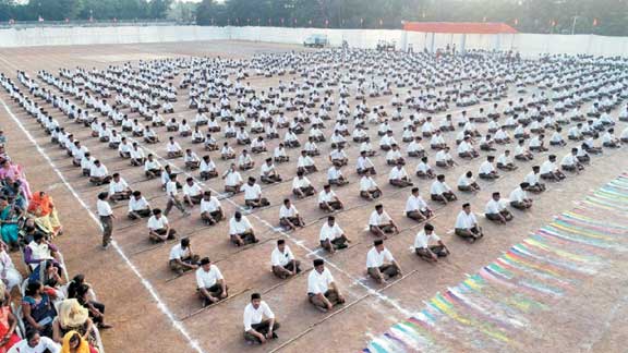 आरएसएस का पथ संचलन आरएसएस का पथ संचलन