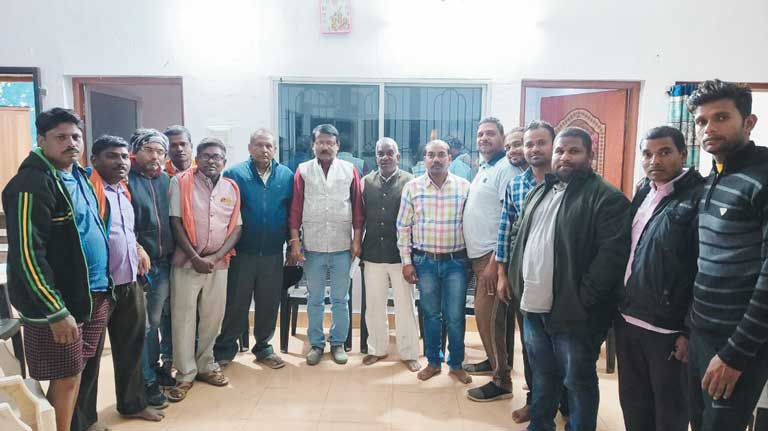 कर्णेश्वर माघी पूर्णिमा मेला महोत्सव को भव्य बनाने ट्रस्ट और ग्रामीणों की बैठक